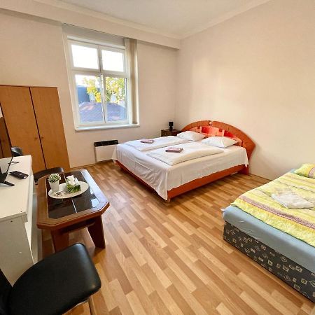 Pension Majovka Cheb Bagian luar foto