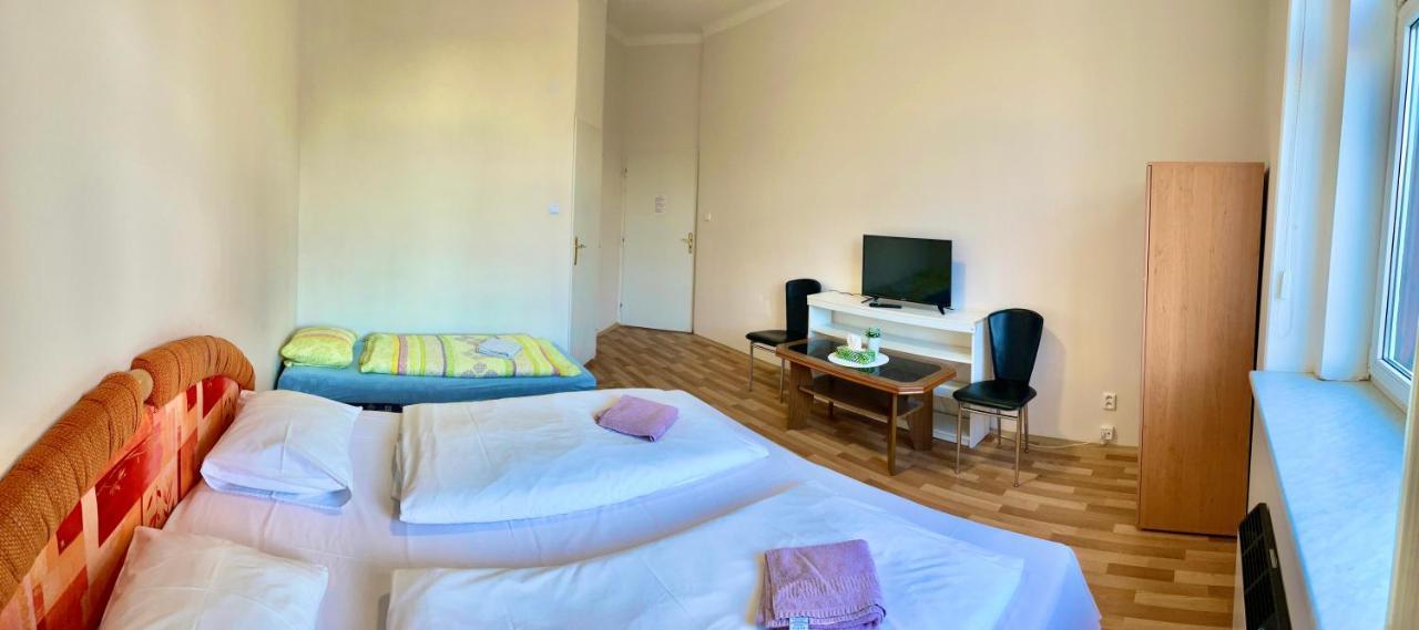 Pension Majovka Cheb Bagian luar foto