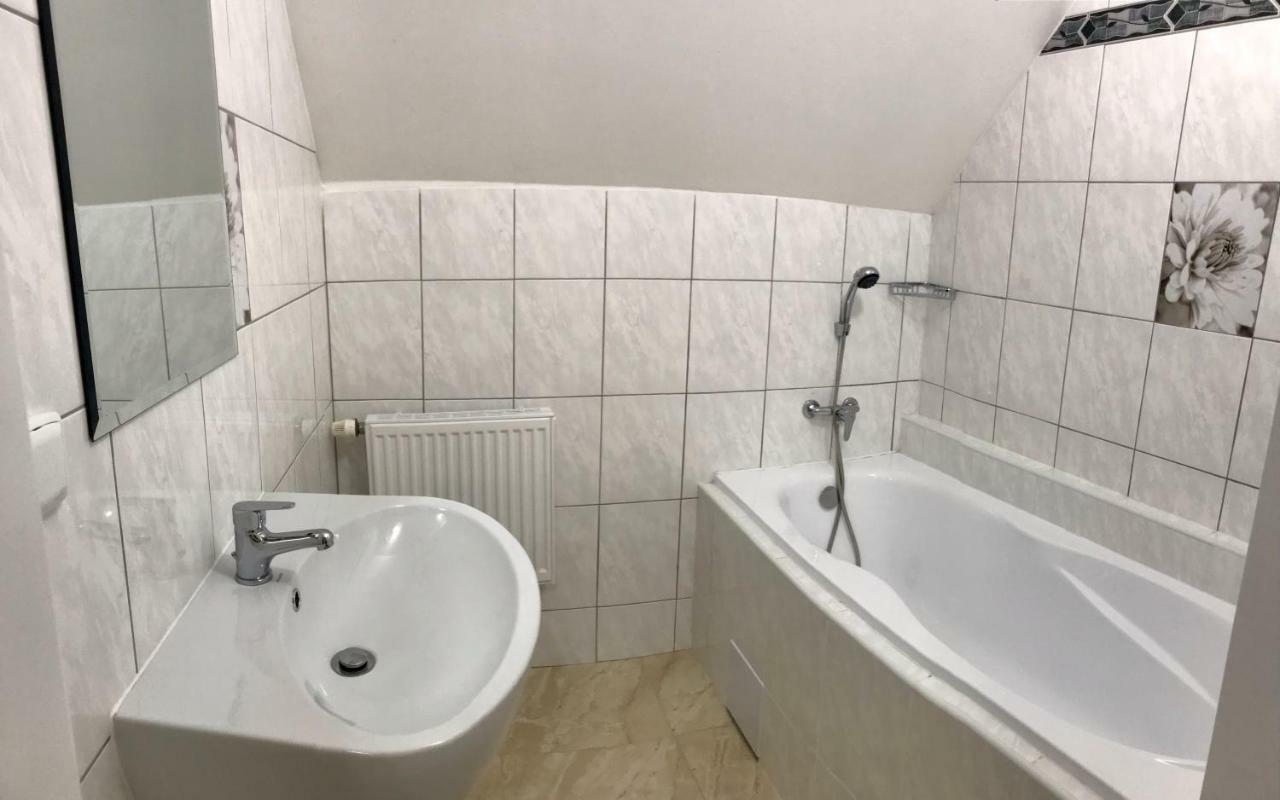 Pension Majovka Cheb Bagian luar foto